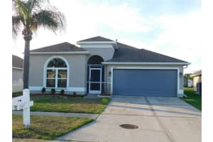 1247 Vinetree Dr, BRANDON