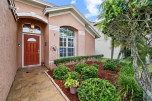 5606 PADDOCK TRAIL DRIVE, TAMPA, FL 33624 - MLS#MFRTB8507051