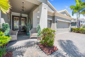 7702 PARADISO DRIVE, APOLLO BEACH, FL 33572 - MLS#MFRTB8507093