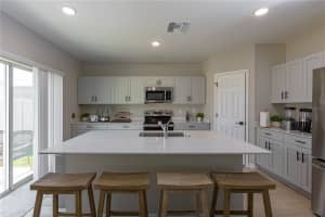 34327 VERBENA STREET, WESLEY CHAPEL, FL 33545 - MLS#MFRTB8507099