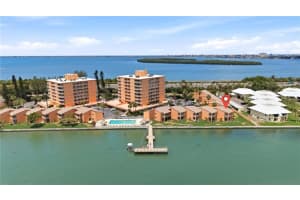7400 Sunshine Skyway Ln S #111, ST PETERSBURG