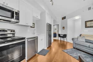 100 4TH AVENUE, ST PETERSBURG, FL 33701 - MLS#MFRTB8507143