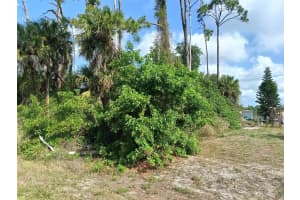 15082 COMMUNITY AVENUE, PORT CHARLOTTE, FL 33953 - MLS#MFRTB8507157