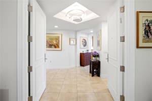 400 BEACH DRIVE, ST PETERSBURG, FL 33701 - MLS#MFRTB8507214