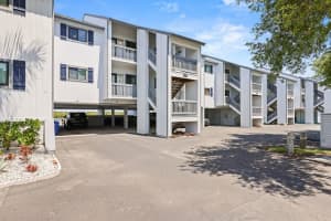 821 BAHIA DEL SOL DRIVE, RUSKIN, FL 33570 - MLS#MFRTB8507273
