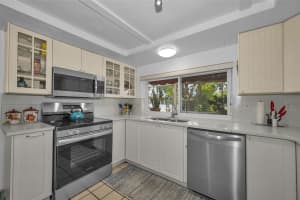 3325 HONEYMOON LANE, HOLIDAY, FL 34691 - MLS#MFRTB8507277