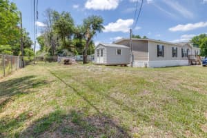 1012 SNOWDOWN E, LAKELAND, FL 33815 - MLS#MFRTB8507279