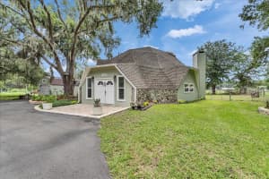 10424 Lyons Ave, LITHIA 10424 Lyons Ave, LITHIA