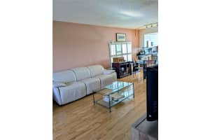 1200 37TH STREET, ST PETERSBURG, FL 33713 - MLS#MFRTB8507298