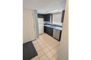 12310 TOUCHTON DR #42, TAMPA, FL 33617 - MLS#MFRTB8507312