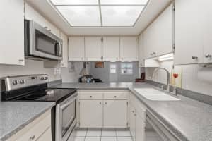 2131 RIDGE ROAD, LARGO, FL 33778 - MLS#MFRTB8507383