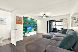 9209 SEMINOLE BOULEVARD, SEMINOLE, FL 33772 - MLS#MFRTB8507388