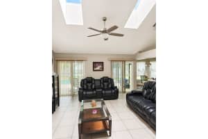2067 MAJESTIC WOODS BOULEVARD, APOPKA, FL 32712 - MLS#MFRTB8507419
