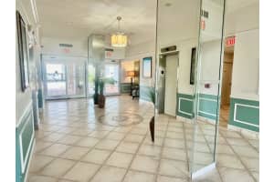 851 BAYWAY BOULEVARD, CLEARWATER BEACH, FL 33767 - MLS#MFRTB8507467