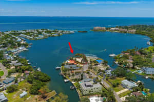 4838 PARADISE WAY, ST PETERSBURG, FL 33705 - MLS#MFRTB8507474