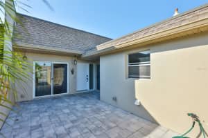 574 BOCA CIEGA POINT BOULEVARD, ST PETERSBURG, FL 33708 - MLS#MFRTB8507505