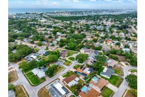 11235 APACHE PLACE, LARGO, FL 33774 - MLS#MFRTB8507545