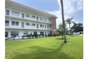 5728 14th Ave N #206b, ST PETERSBURG