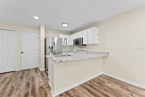 8421 EDGEWATER PLACE BOULEVARD, TAMPA, FL 33615 - MLS#MFRTB8507628