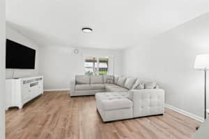 3267 39TH STREET, ST PETERSBURG, FL 33711 - MLS#MFRTB8507773