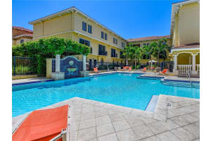 131 GRAND BEACH PLACE, TAMPA, FL 33609 - MLS#MFRTB8507798