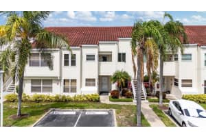 6011 BAHIA DEL MAR BOULEVARD, ST PETERSBURG, FL 33715 Sold 06/10/26