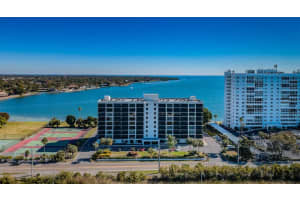 7100 Sunshine Skyway Ln S #203, ST PETERSBURG 7100 Sunshine Skyway Ln S #203, ST PETERSBURG