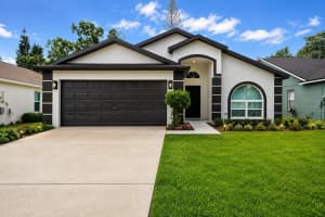 6808 Yardley Oaks Ct, TAMPA
