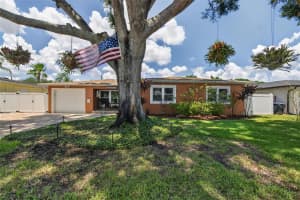 3779 Benson Ave N, ST PETERSBURG
