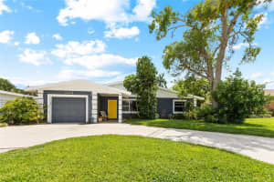 1124 40TH AVENUE, ST PETERSBURG, FL 33703 - MLS#MFRTB8507963