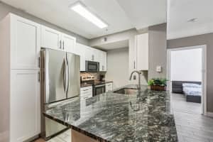17104 CARRINGTON PARK DRIVE, TAMPA, FL 33647 - MLS#MFRTB8507969