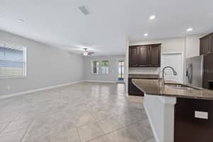 9832 SAGE CREEK DRIVE, SUN CITY CENTER, FL 33573 - MLS#MFRTB8507971