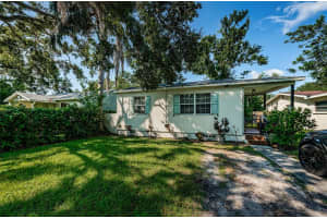 3880 Haines Rd N, ST PETERSBURG
