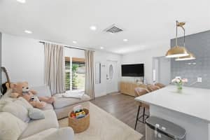 2150 76TH STREET, ST PETERSBURG, FL 33710 - MLS#MFRTB8508040