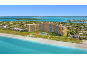 880 MANDALAY AVENUE, CLEARWATER BEACH, FL 33767 Sold 06/11/26