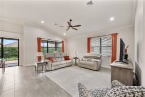 7783 LAKE JAMES BOULEVARD, LAKELAND, FL 33810 - MLS#MFRTB8508066