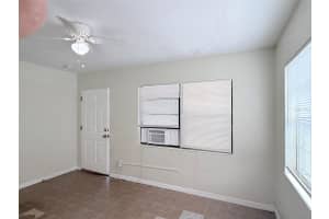 2404 10TH STREET, BRADENTON, FL 34205 - MLS#MFRTB8508120