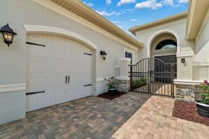 2213 HOLLOW FOREST COURT, WESLEY CHAPEL, FL 33543 - MLS#MFRTB8508124