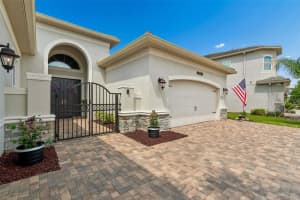 2213 HOLLOW FOREST COURT, WESLEY CHAPEL, FL 33543 - MLS#MFRTB8508124