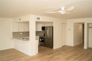 661 POINSETTIA AVENUE, CLEARWATER BEACH, FL 33767 - MLS#MFRTB8508138