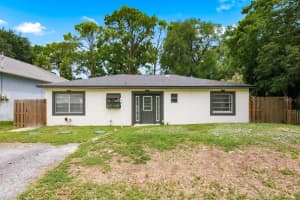 7327 Winchester Dr, TAMPA