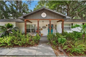 1740 CHERRY LANE, LAKELAND, FL 33811 - MLS#MFRTB8508248