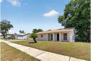 2340 MERRILY CIRCLE, SEFFNER, FL 33584 - MLS#MFRTB8508250