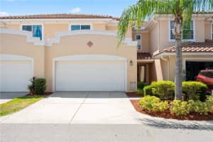 210 VALENCIA CIRCLE, ST PETERSBURG, FL 33716 - MLS#MFRTB8508296