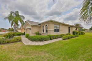 1907 STERLING GLEN COURT, SUN CITY CENTER, FL 33573 - MLS#MFRTB8508330