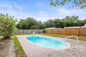 1613 GREENWOOD DRIVE, DUNEDIN, FL 34698 - MLS#MFRTB8508395