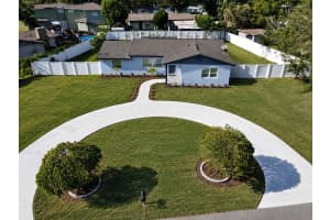 4312 E Grove View Ave, TAMPA