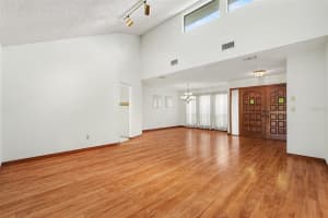 34334 WHISPERING OAKS BOULEVARD, DADE CITY, FL 33523 - MLS#MFRTB8508611