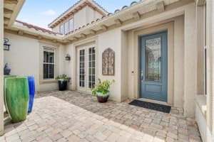 28446 CORBARA PLACE, WESLEY CHAPEL, FL 33543 - MLS#MFRTB8508626