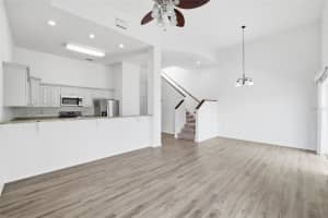 9506 CITRUS GLEN PLACE, TAMPA, FL 33618 - MLS#MFRTB8508655